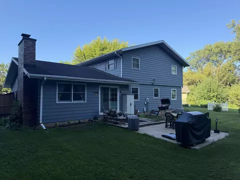Exterior - 14 Eldon Ct, Madison, WI 53716 photo 2 of 8