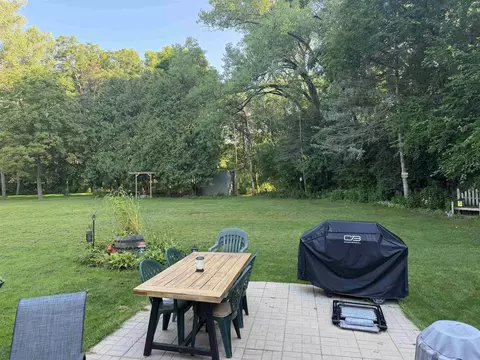 Exterior - 14 Eldon Ct, Madison, WI 53716 photo 3 of 8