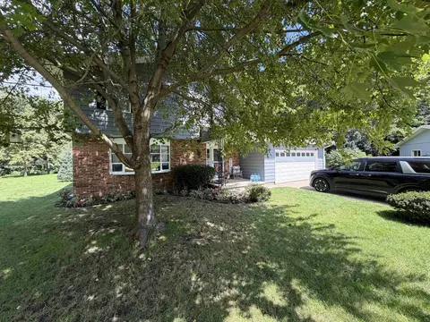 Exterior - 14 Eldon Ct, Madison, WI 53716 photo 7 of 8