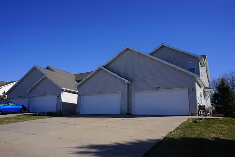 231-239 Talon Pl, Sun Prairie, WI 53590