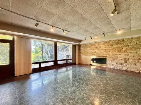 Living - 1520 Emerson St, Beloit, WI 53511 photo 3 of 3