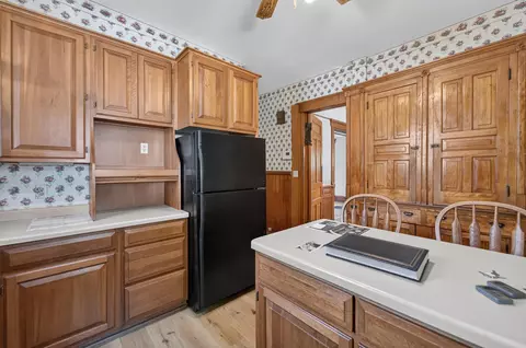 Kitchen - 954 Bluff St, Beloit, WI 53511 photo 2 of 4
