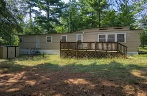2129 And 2131 Wigwam St, Friendship, WI 53934