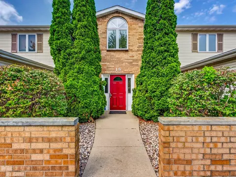 18 N Bartelt Ct #4, Madison, WI 53704