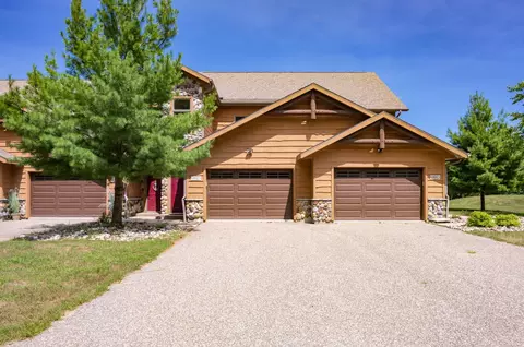 w4134 Vista Drive #20, Mauston, WI 53948
