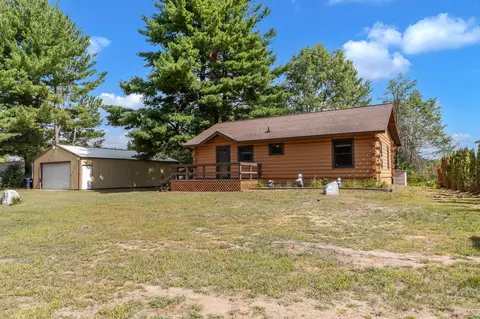 n16180 Deerfield Drive, Nekoosa, WI 54457