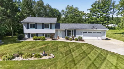 3425 Meadow Rd, Verona, WI 53593