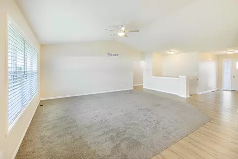 Living - 3687 Cardinal Dr, Beloit, WI 53511 photo 4 of 5