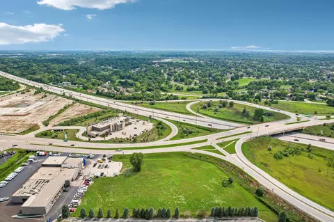 3 3 Acres Main St, Menomonee Falls, WI 53051