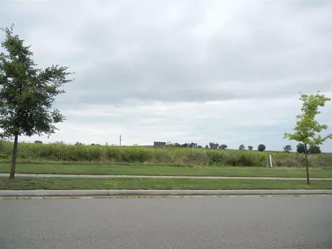 4628 Liuna Way, Deforest, WI 53532 photo 4