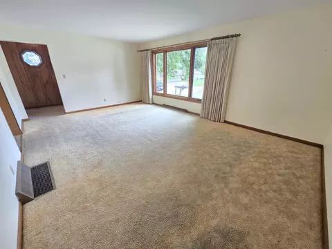 Living - 56 E Charles St, Markesan, WI 53946 photo 3 of 4