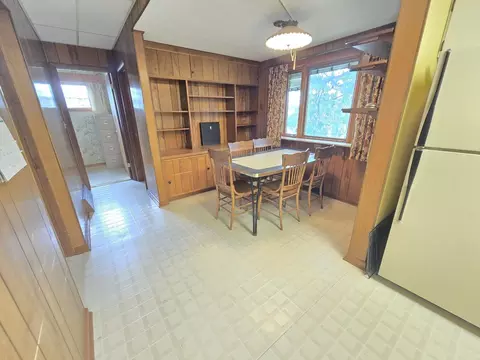 Dining - 56 E Charles St, Markesan, WI 53946 photo 2 of 2