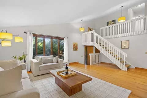 5413 Jonquil Ct, Middleton, WI 53562