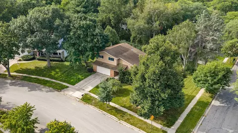 5413 Jonquil Ct, Middleton, WI 53562