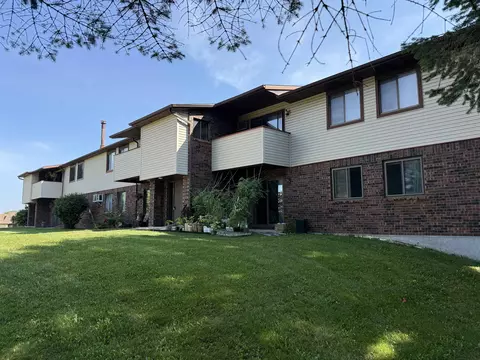 837 N Gammon Rd, Madison, WI 53717