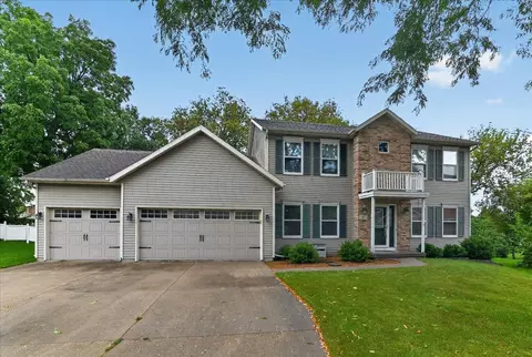 6 Fredericksburg Ct, Madison, WI 53718