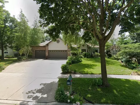 106 Pinnacle Dr, Lake Mills, WI 53551