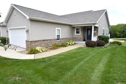 1816 Dondee Rd, Madison, WI 53716