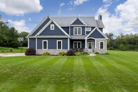 w4654 Pebble Drive, Elkhorn, WI 53121