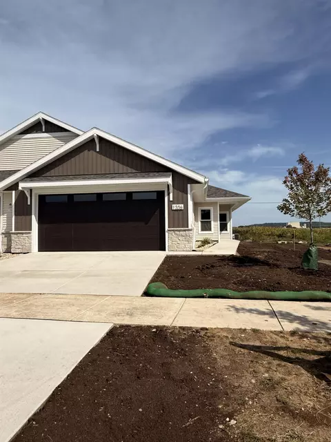 1206 20th St, Prairie Du Sac, WI 53578
