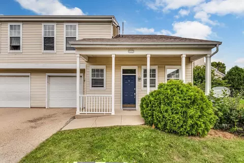 2996 Holborn Cir, Madison, WI 53718