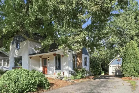 572 Mill St, Green Lake, WI 54941