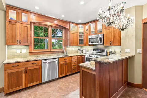 118 Washington Ave, Lodi, WI 53555