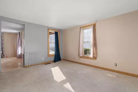Living - 339 Taylor St, Waterloo, WI 53594 photo 1 of 2
