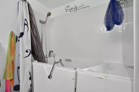 Bath - w757 Riverview Drive, Fall River, WI 53932 photo 2 of 2