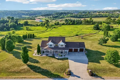 w5360 Highland Drive, New Glarus, WI 53574
