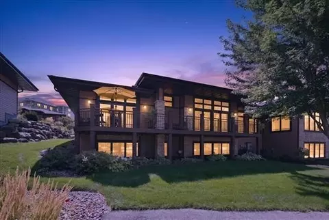 9224 Crosswinds Ln, Verona, WI 53593