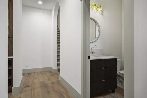 Entry Way - 2981 Muller Rd, Deforest, WI 53532 photo 2 of 5