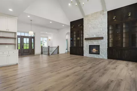 Living - 2981 Muller Rd, Deforest, WI 53532 photo 1 of 5