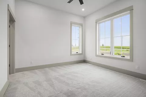 Bedroom - 2981 Muller Rd, Deforest, WI 53532 photo 8 of 15
