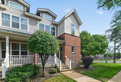 5529 Caddis Bnd, Fitchburg, WI 53711