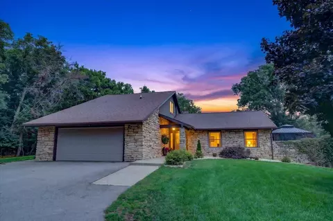 2670 N Britt Rd, Janesville, WI 53548