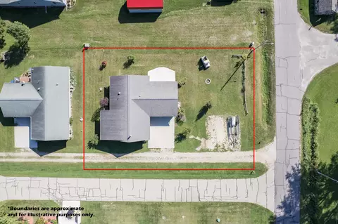 View/Area - 262 E Front St, Markesan, WI 53946 photo 8 of 10