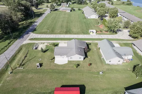 View/Area - 262 E Front St, Markesan, WI 53946 photo 6 of 10
