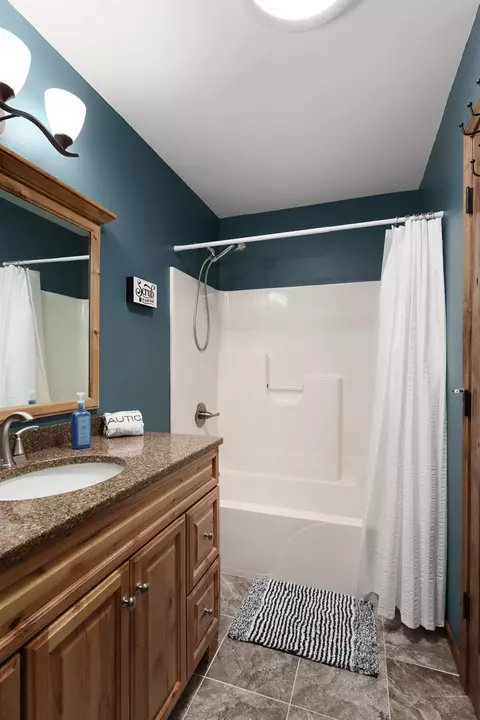 Bath - 262 E Front St, Markesan, WI 53946 photo 3 of 3