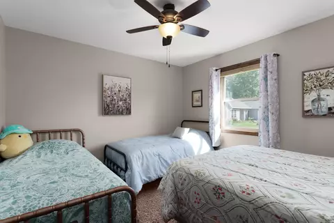 Bedroom - 262 E Front St, Markesan, WI 53946 photo 6 of 7