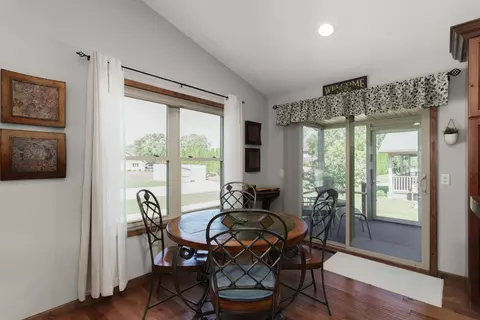 Dining - 262 E Front St, Markesan, WI 53946 photo 1 of 1