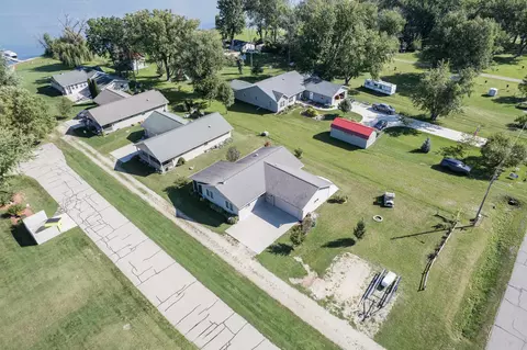 View/Area - 262 E Front St, Markesan, WI 53946 photo 2 of 10
