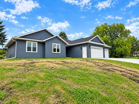 Exterior - 312 Village Ln, Ripon, WI 54971 photo 2 of 7