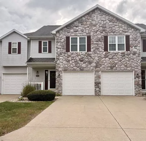 3075 Wyndham Dr, Sun Prairie, WI 53590