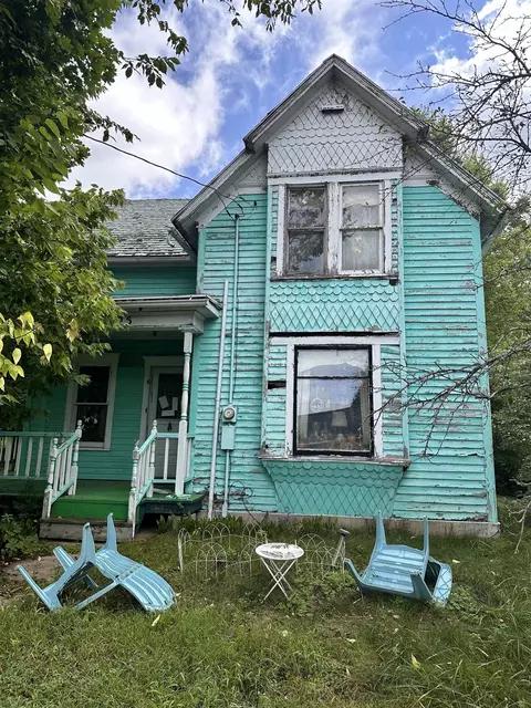 525 Hill St, Stoughton, WI 53589