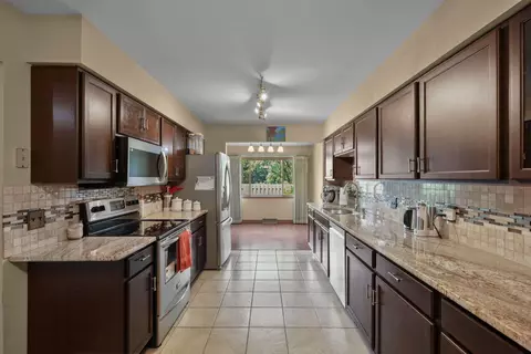 3550 Valley Ridge Rd, Middleton, WI 53562