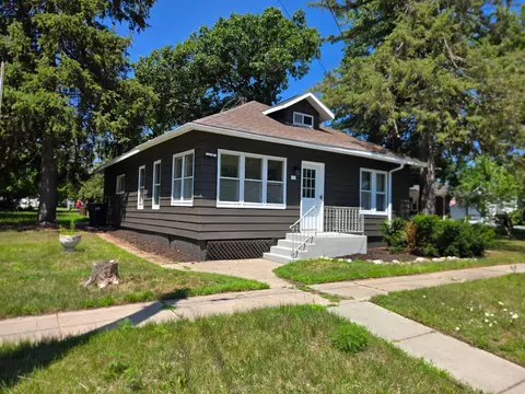 326 Rogers St, Lyndon Station, WI 53944