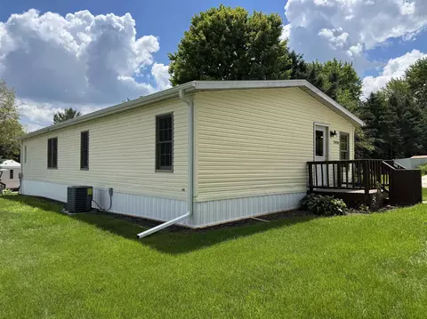 Other - 2018 Edgeview Dr, Monroe, WI 53566 photo 1 of 5