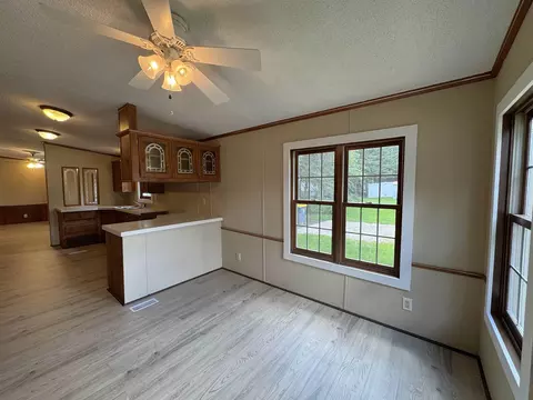 Living - 2018 Edgeview Dr, Monroe, WI 53566 photo 2 of 3