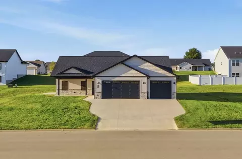 325 Model Rd, Cuba City, WI 53807
